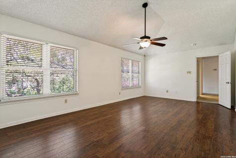 3715 Castle Crest Street San Antonio TX 78230