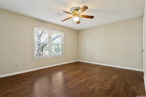 3715 Castle Crest Street San Antonio TX 78230