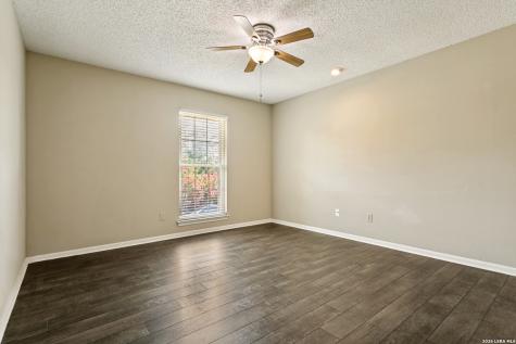 3715 Castle Crest Street San Antonio TX 78230