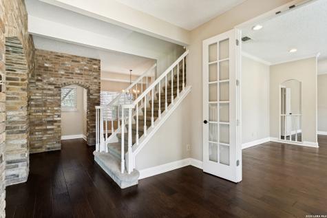 3715 Castle Crest Street San Antonio TX 78230