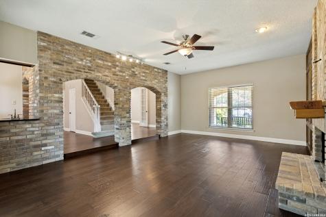 3715 Castle Crest Street San Antonio TX 78230