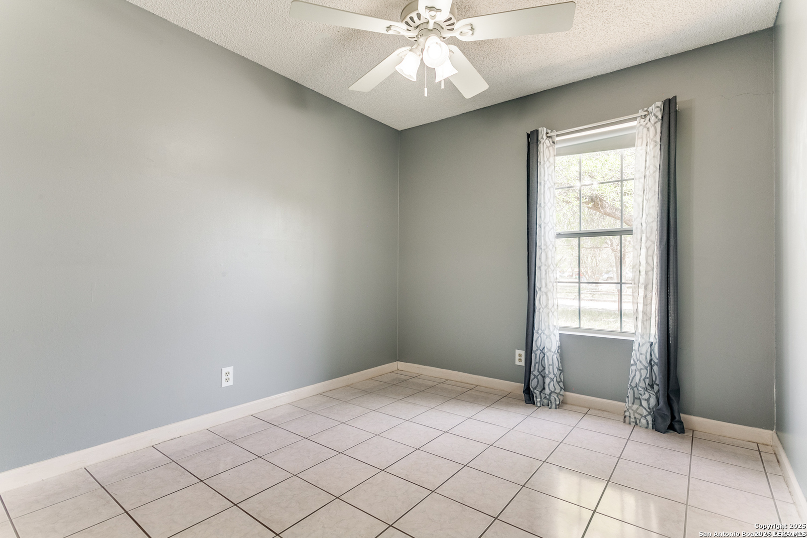 9911 Flourisant Drive San Antonio TX 78217