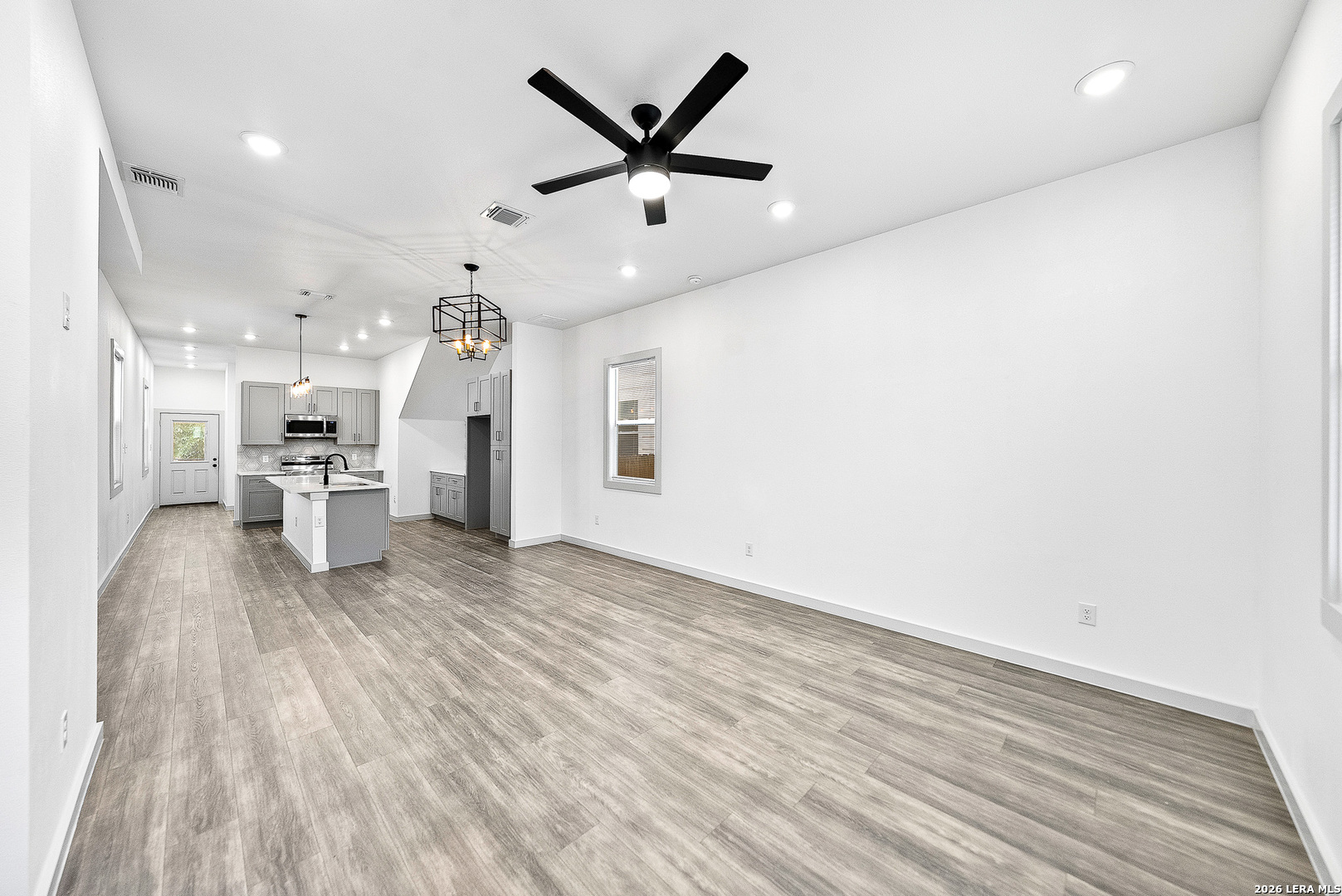1727 E Crockett Street San Antonio TX 78202