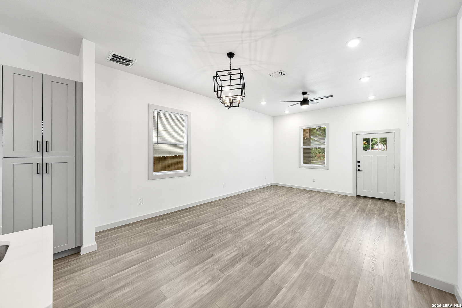 1727 E Crockett Street San Antonio TX 78202