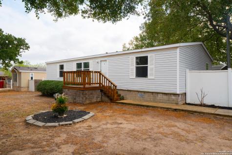 230 Brianna Court Von Ormy TX 78073