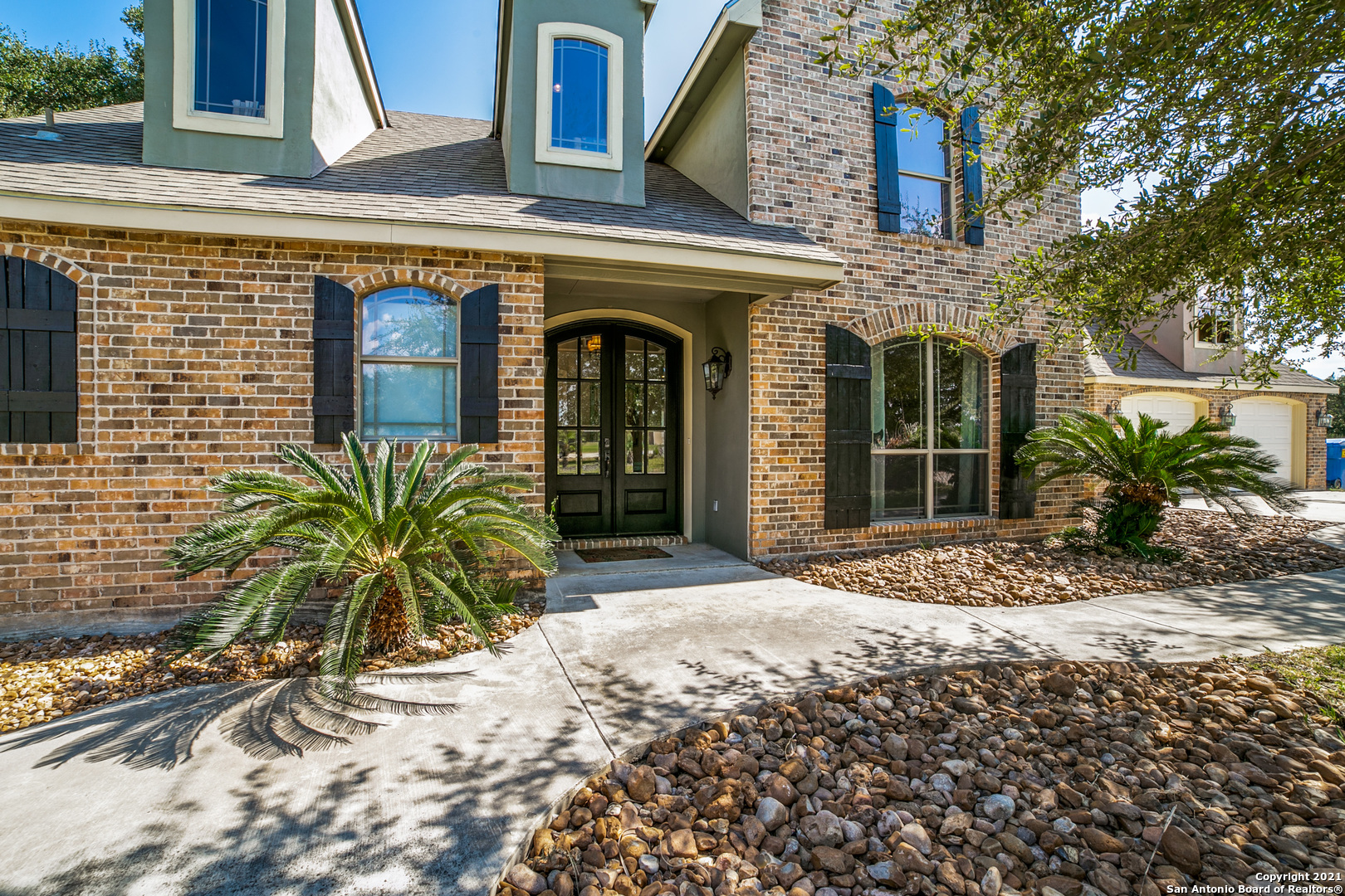 196 Fawn Lane Floresville TX 78114