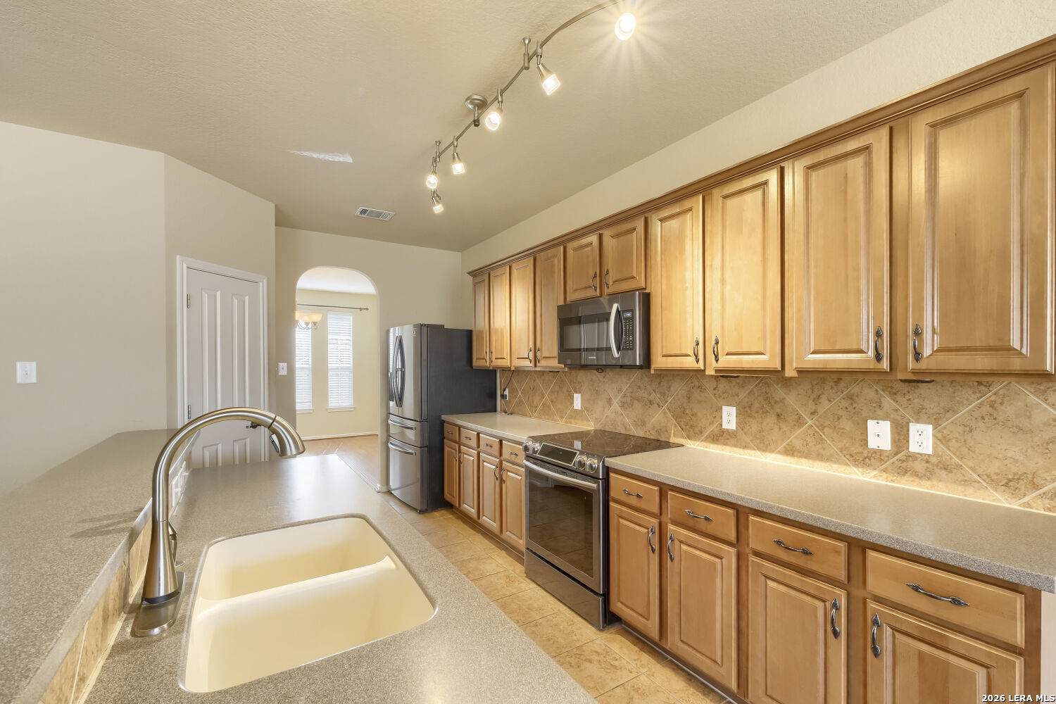 606 Point Meadow San Antonio TX 78253