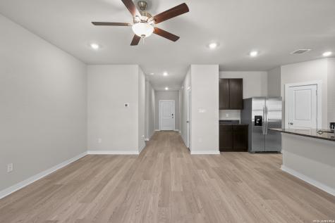 15567 Lonehollow Lake San Antonio TX 78253