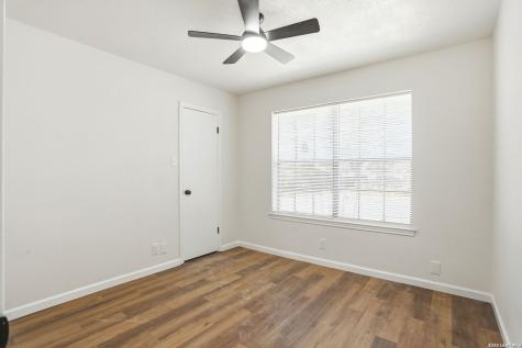 6046 John Chapman San Antonio TX 78240