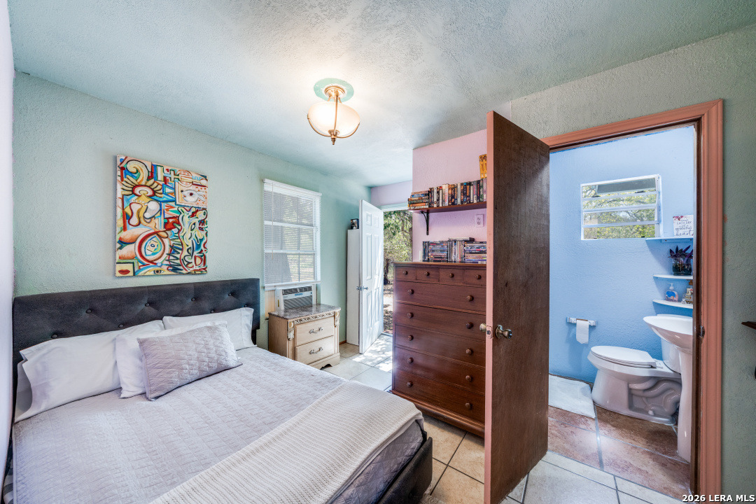 1723 Medina Circle San Antonio TX 78264