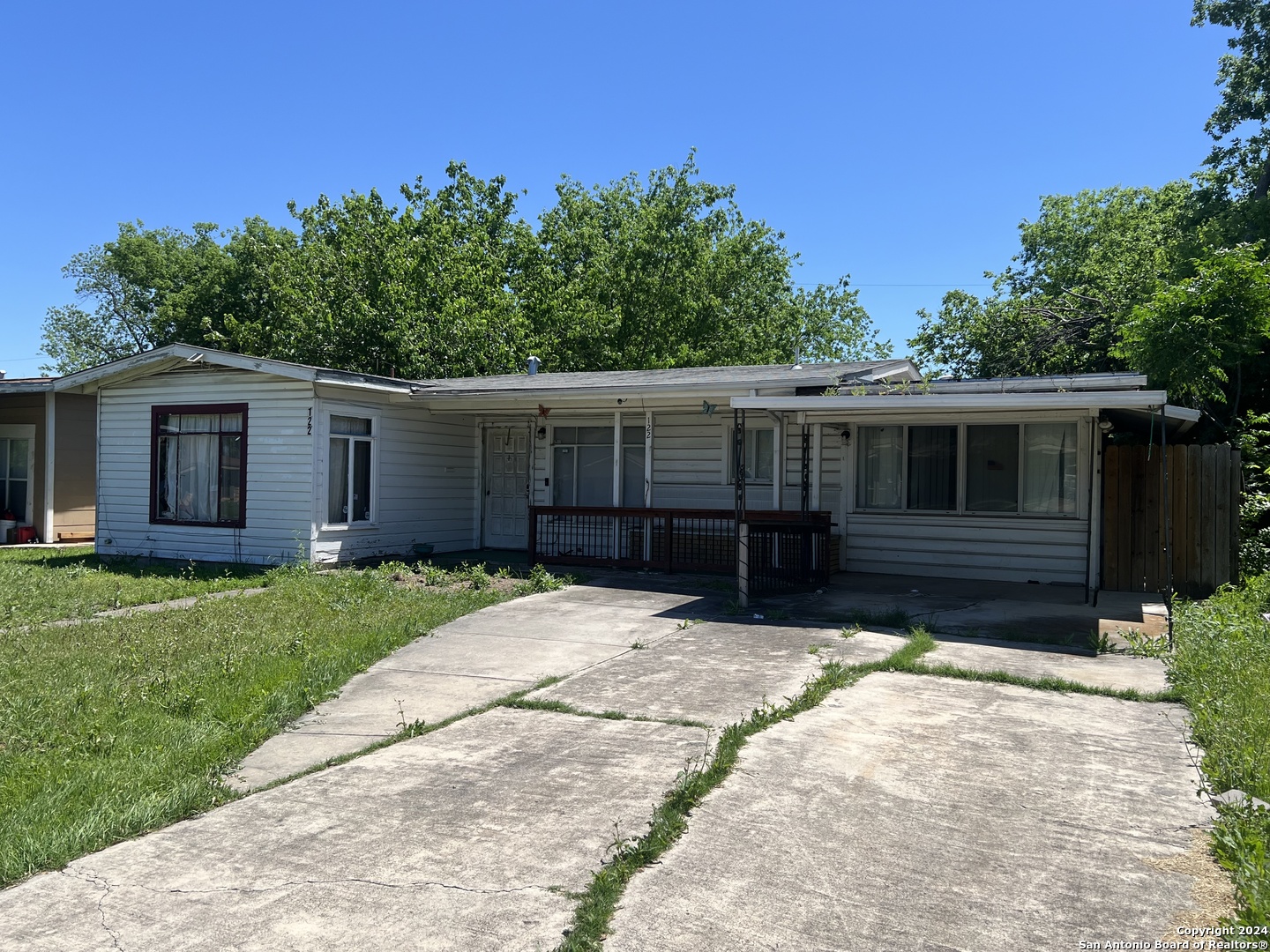 122 Laurelwood Drive San Antonio TX 78213