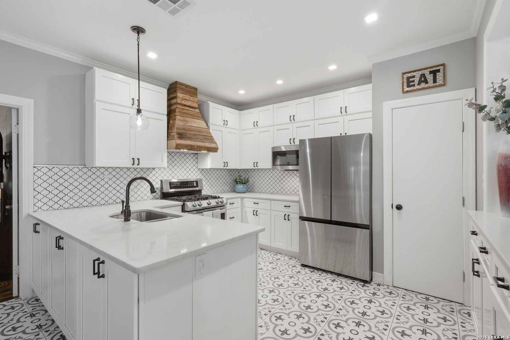 1102 Country Pike San Antonio TX 78216