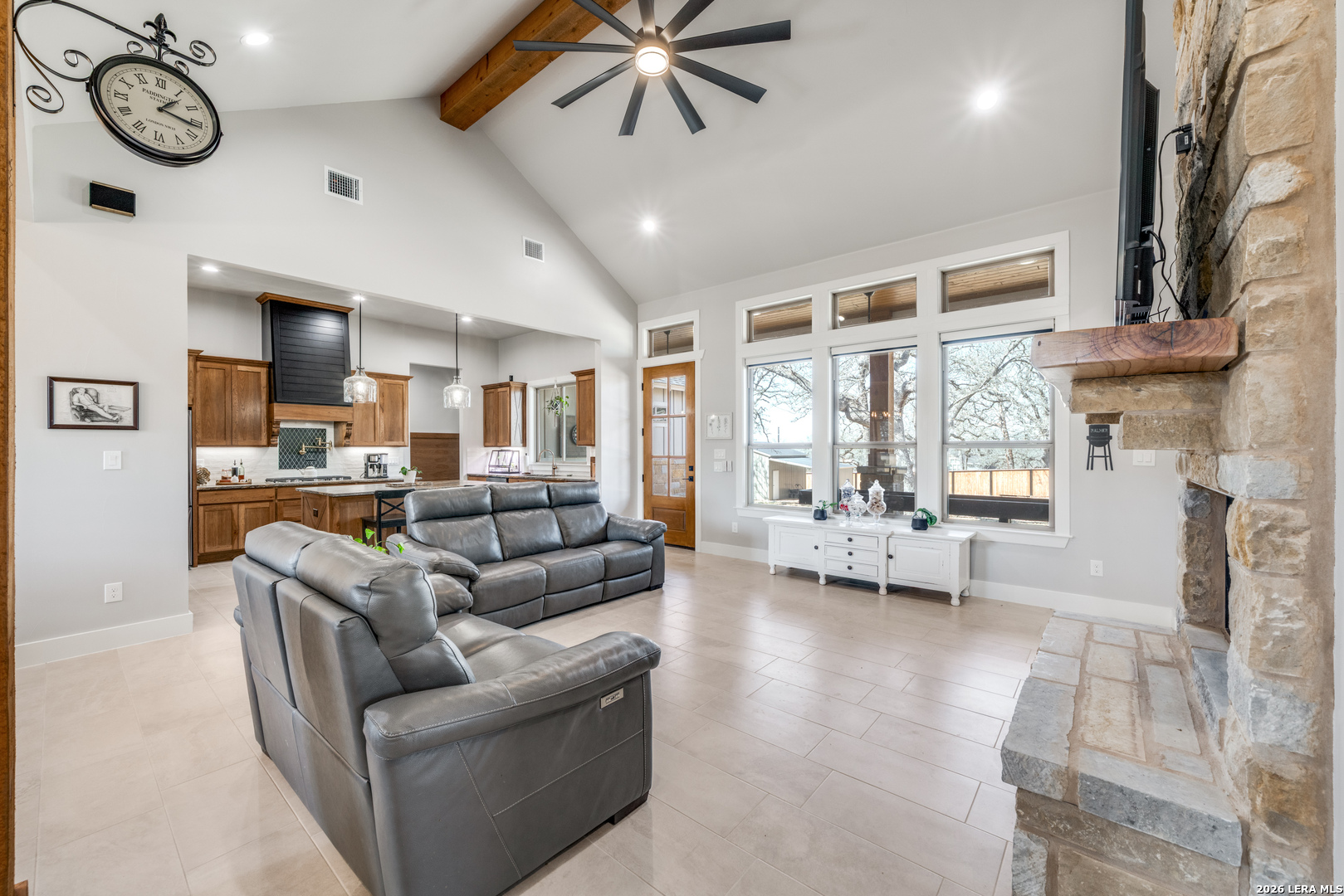 113 Hondo Vista La Vernia TX 78121