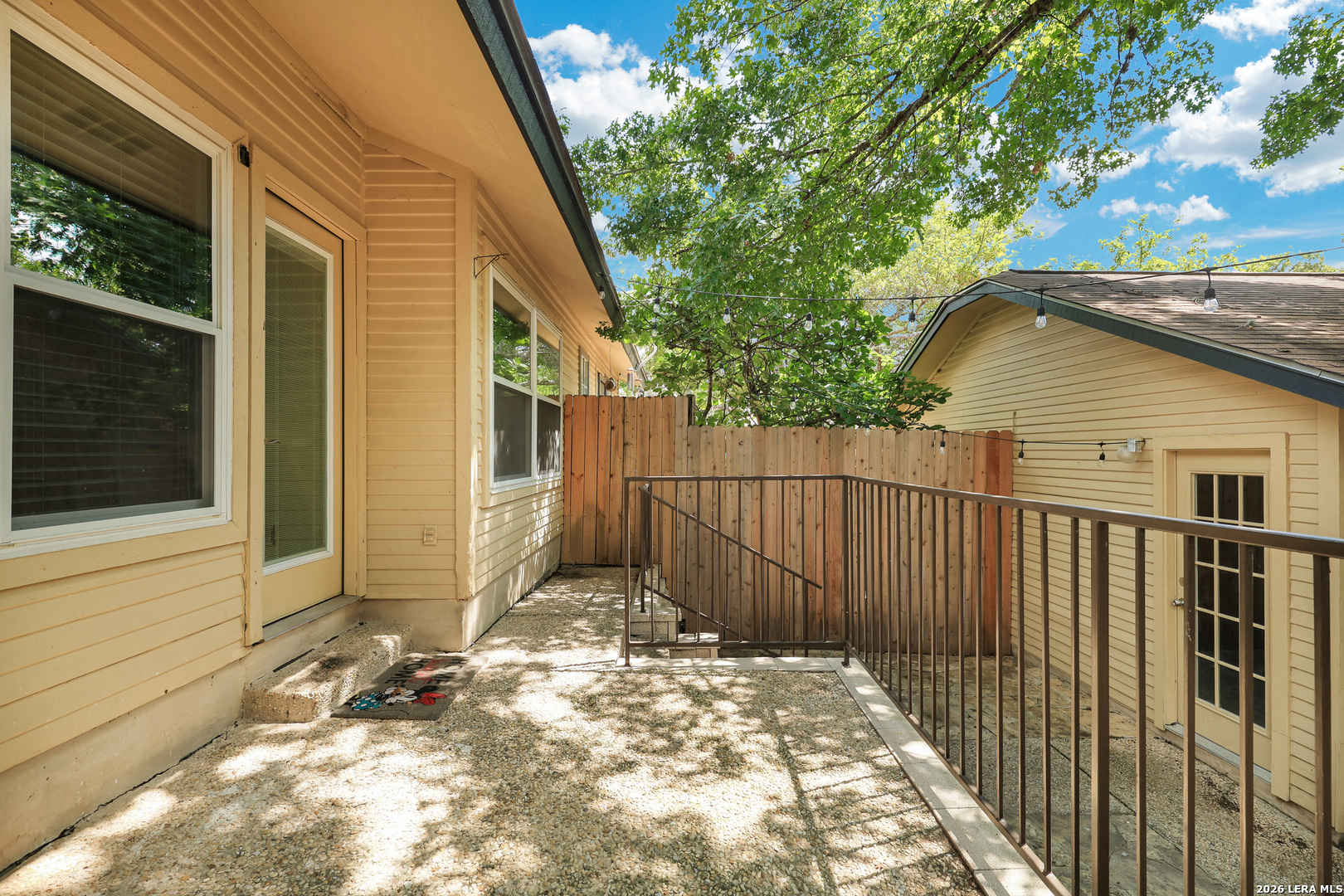 9524 Stillforest San Antonio TX 78250