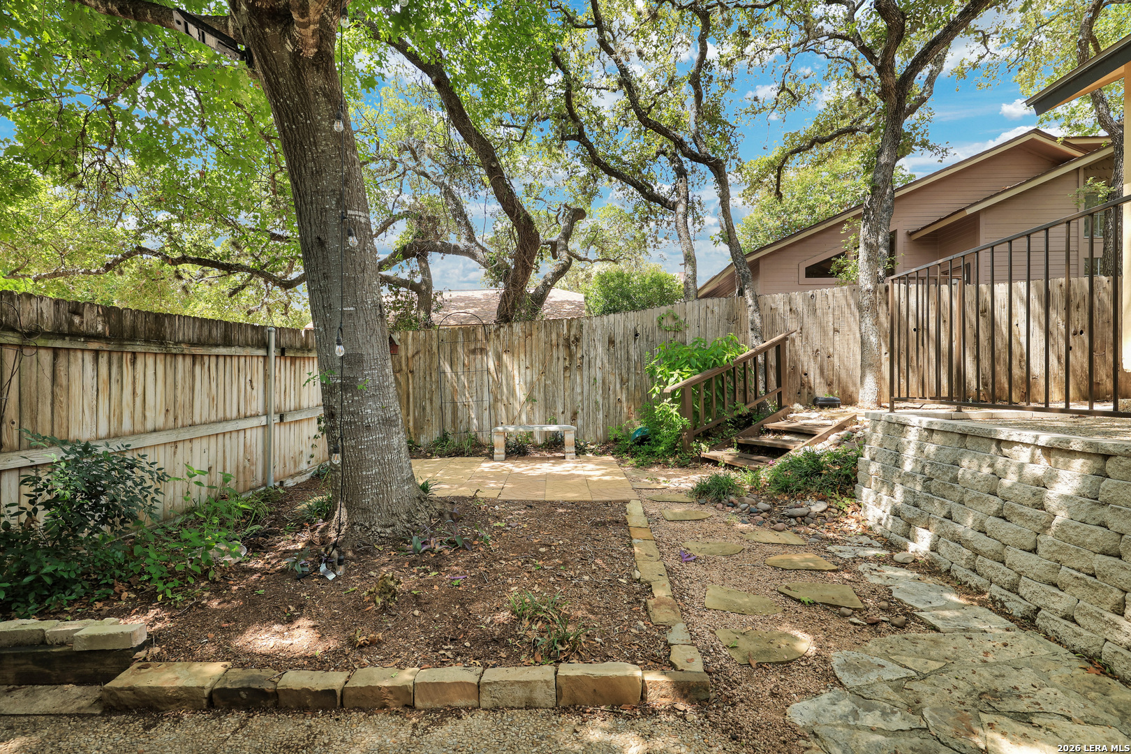 9524 Stillforest San Antonio TX 78250