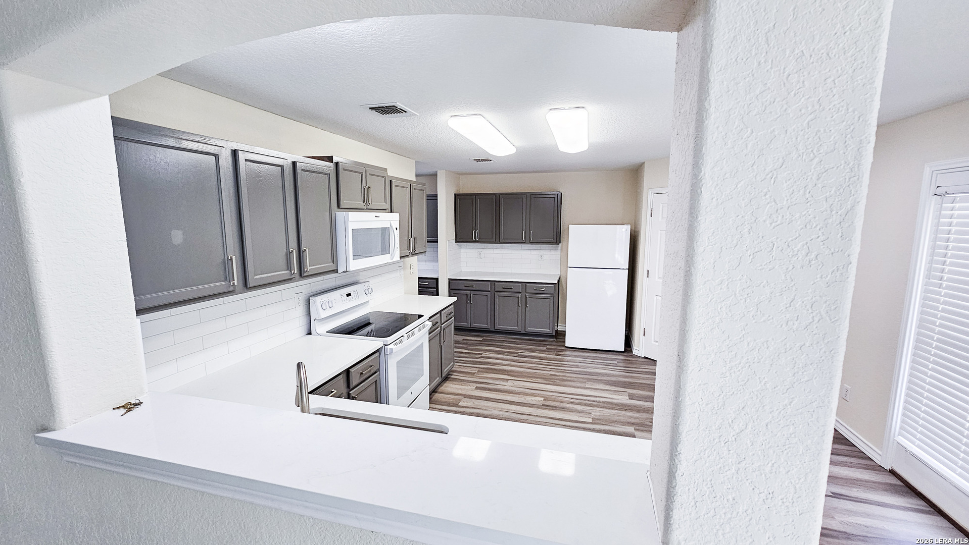 9302 Longmire San Antonio TX 78245