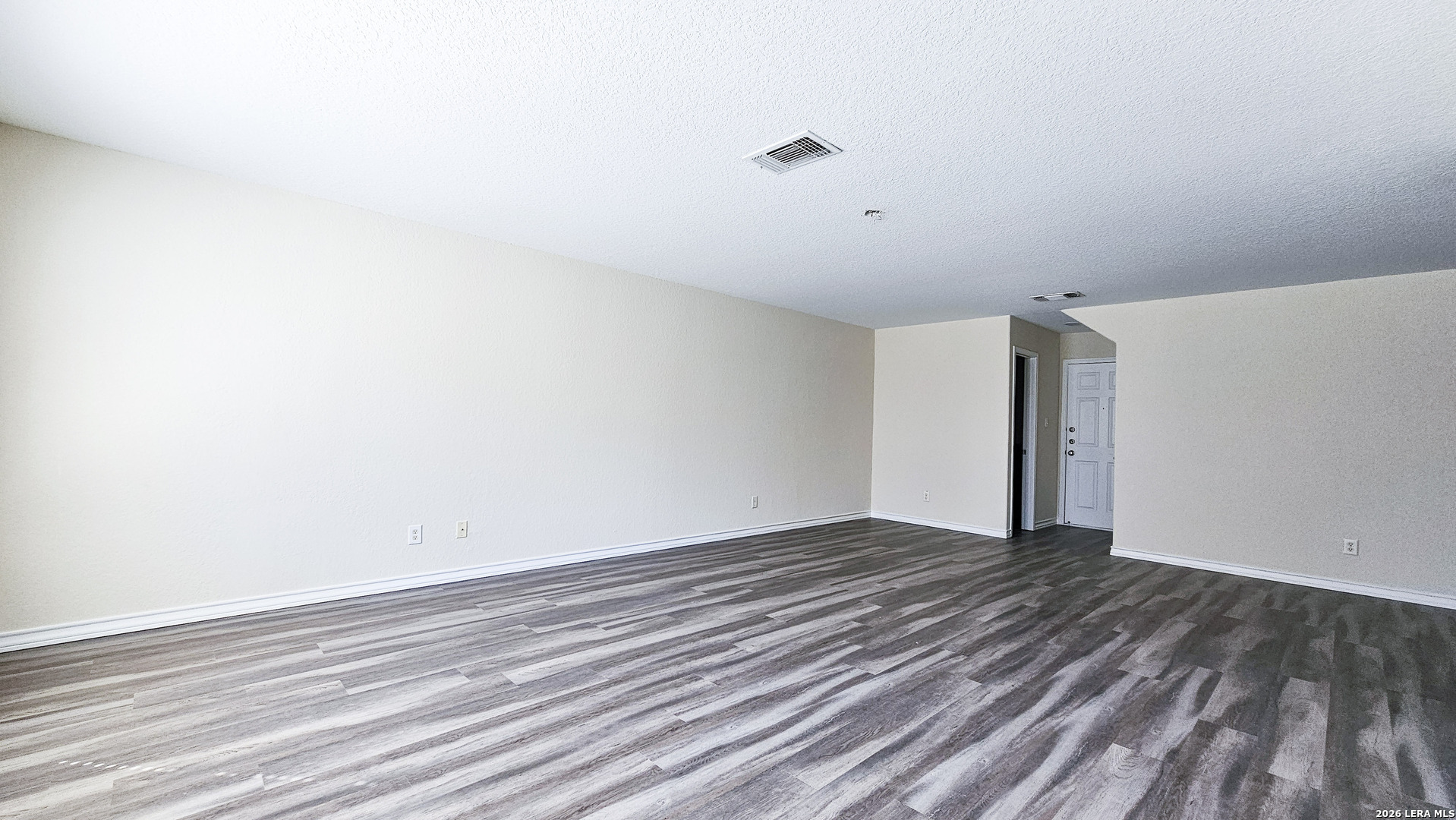 9302 Longmire San Antonio TX 78245