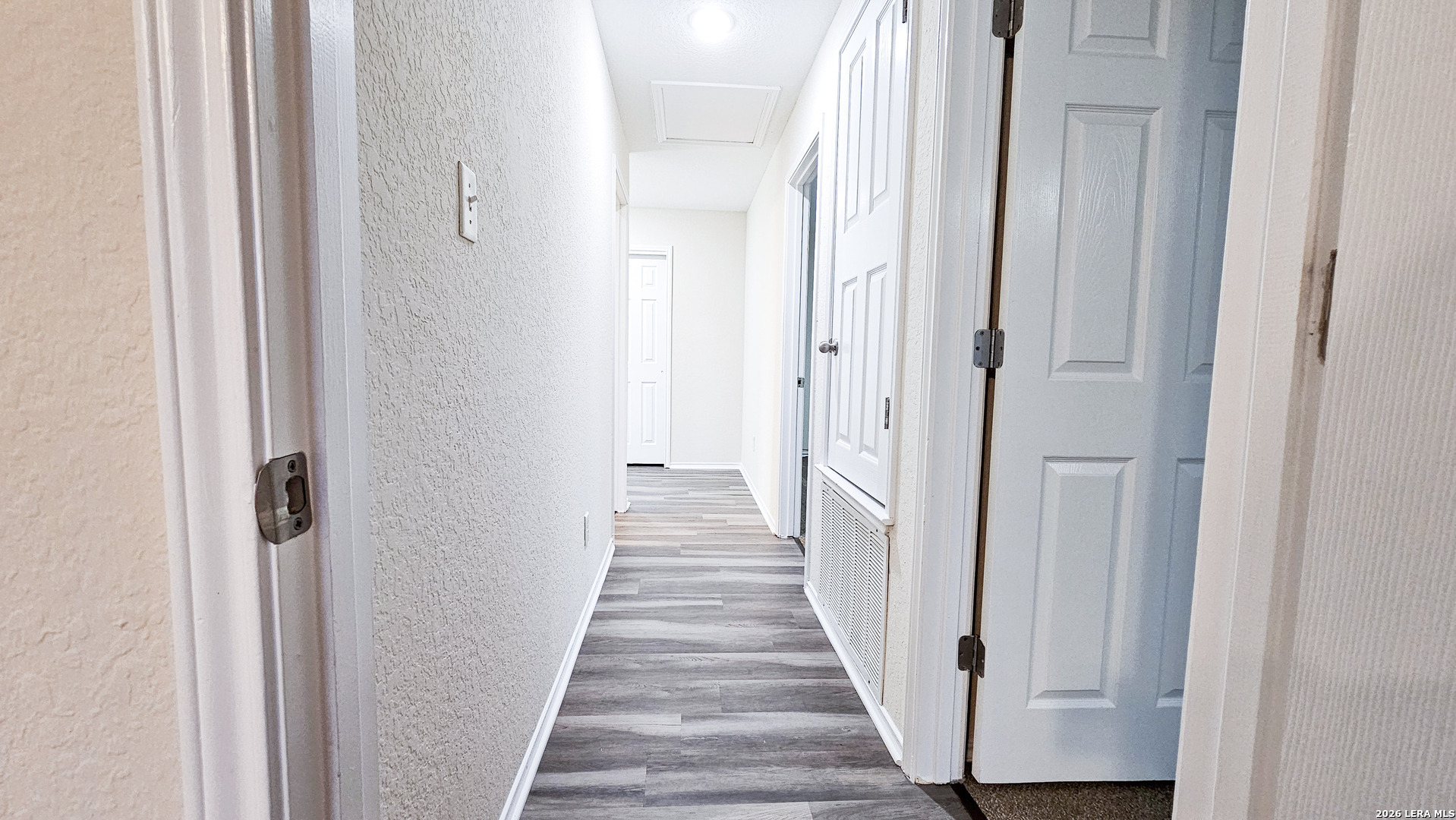 9302 Longmire San Antonio TX 78245