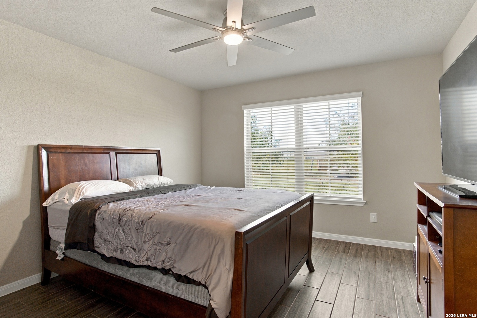 155 Arched Oak Loop Floresville TX 78114