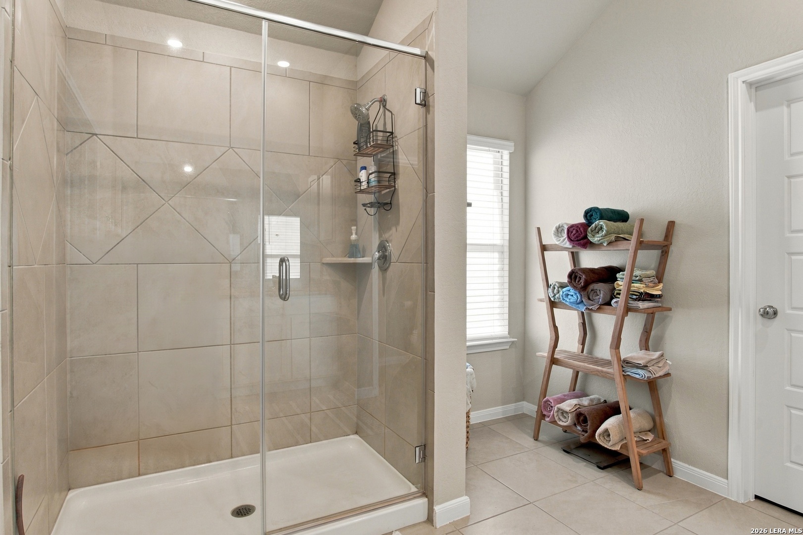 155 Arched Oak Loop Floresville TX 78114
