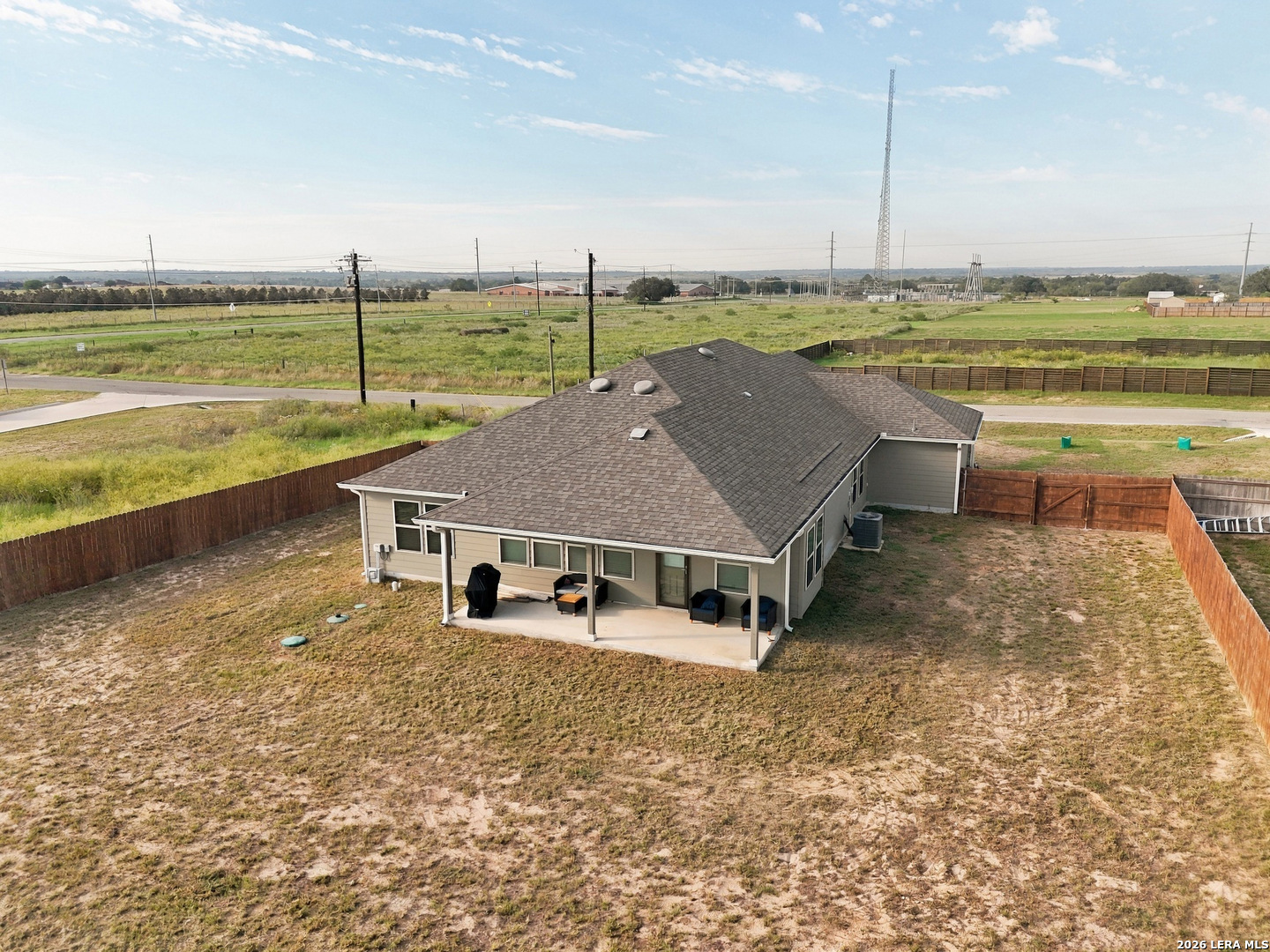 155 Arched Oak Loop Floresville TX 78114