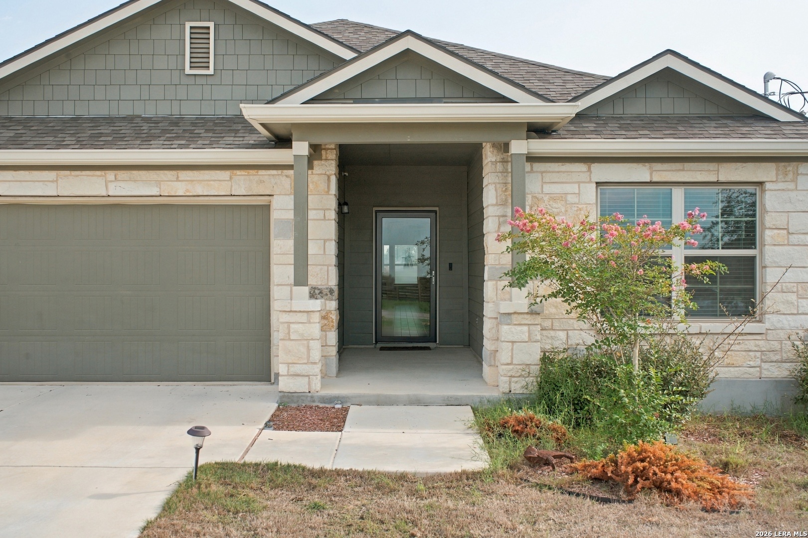 155 Arched Oak Loop Floresville TX 78114