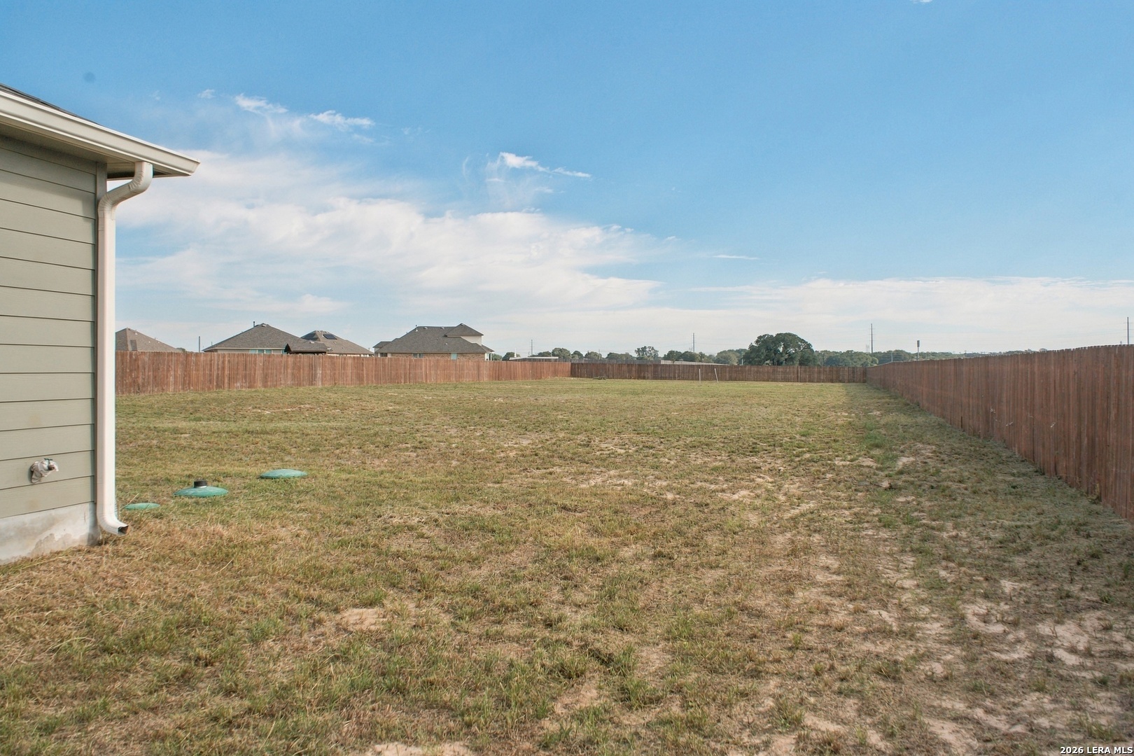 155 Arched Oak Loop Floresville TX 78114