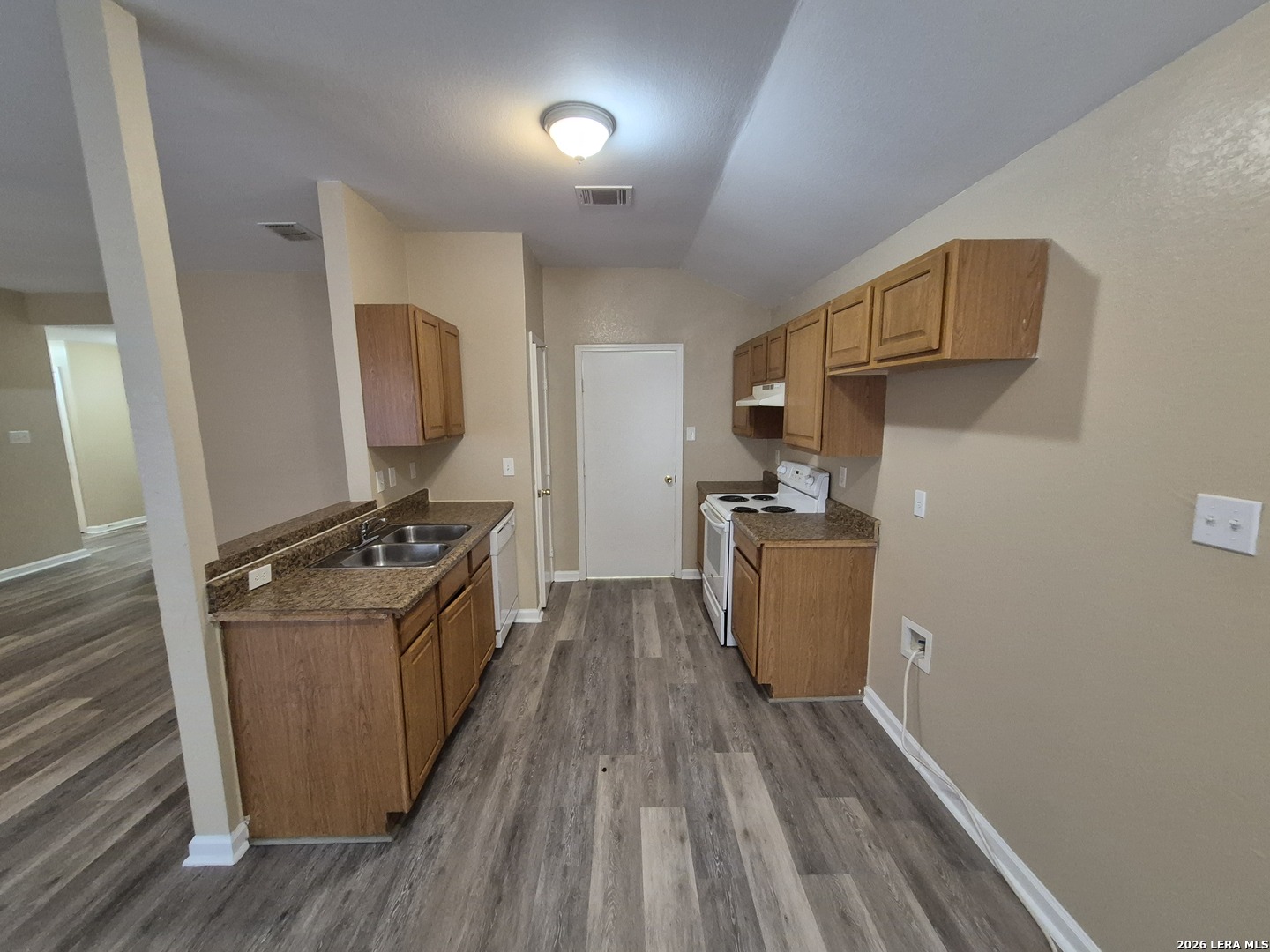 8806 Slumber Lane Converse TX 78109