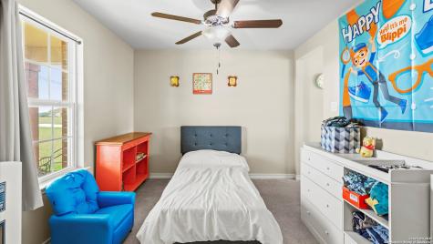 145 Gentle Breeze Floresville TX 78114