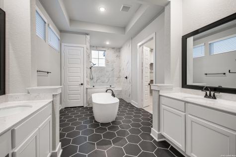 27813 Alpine Pass Boerne TX 78006