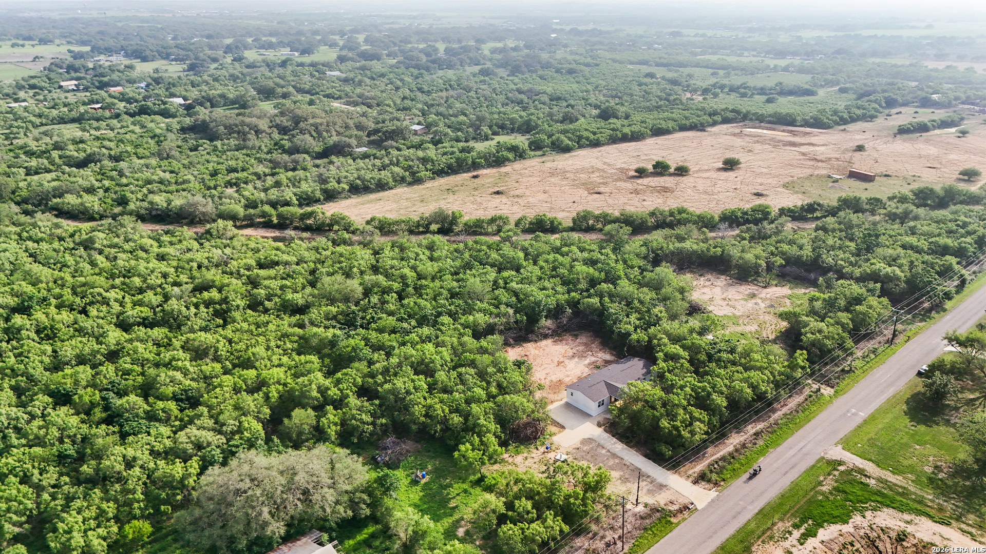 697 County Road 664 Devine TX 78016