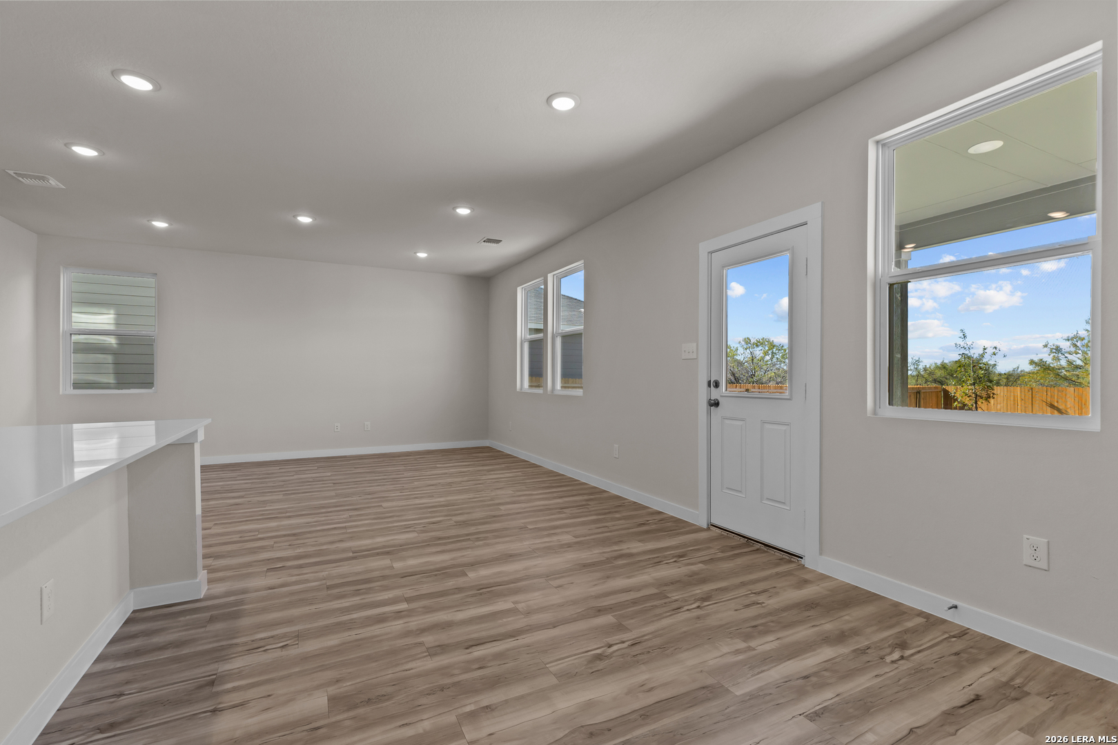 2327 Crisp Glen San Antonio TX 78224