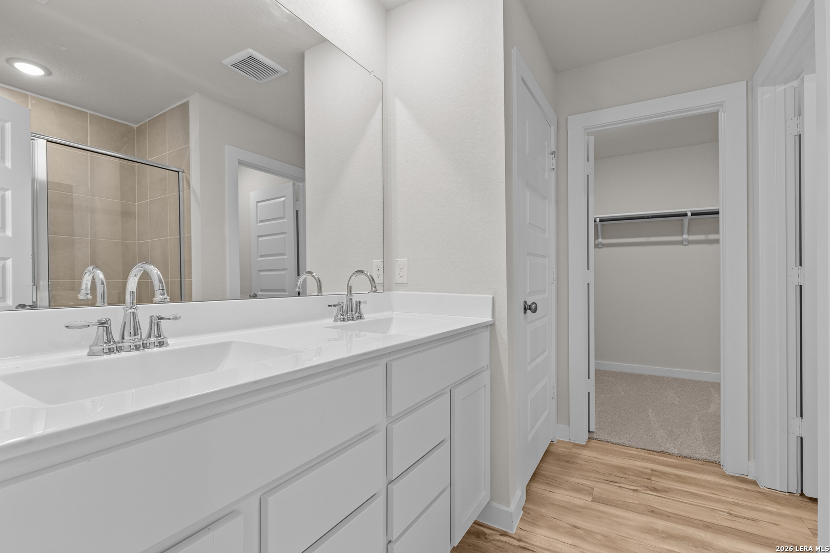 2327 Crisp Glen San Antonio TX 78224