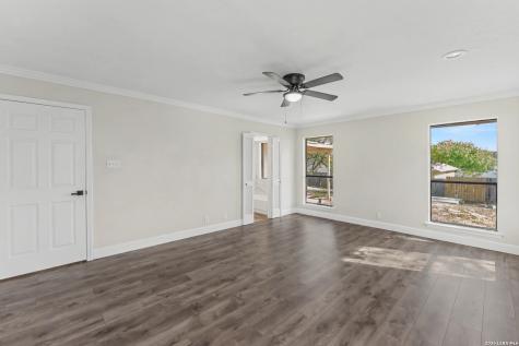 5934 Spring Valley San Antonio TX 78247