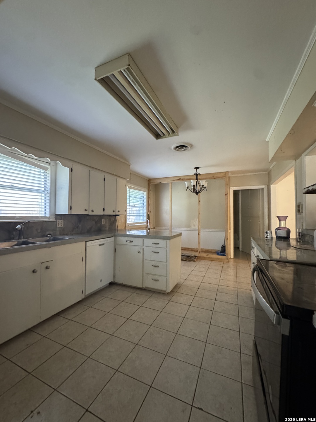 2406 Bon Aire Avenue Victoria TX 77901