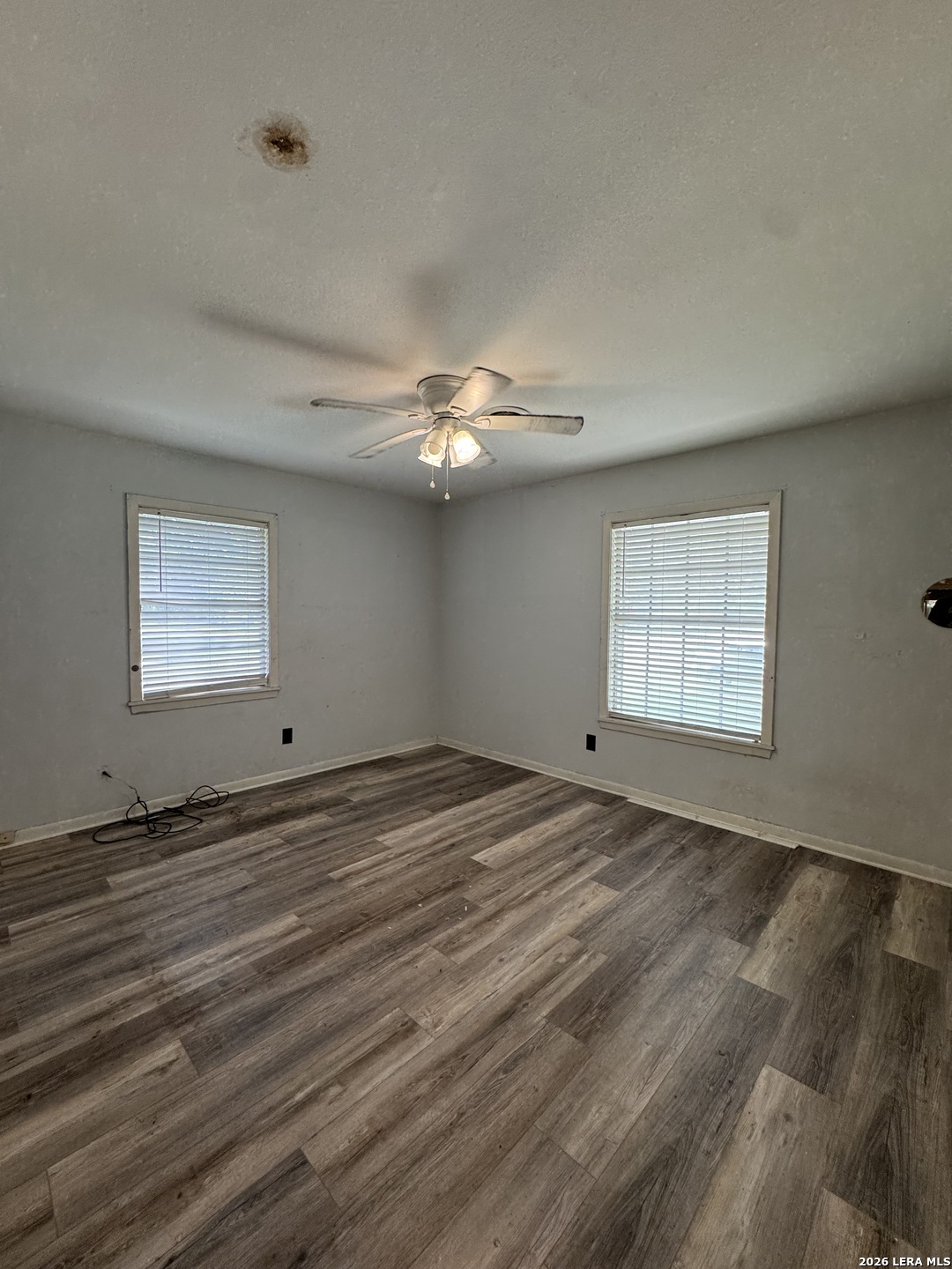 2406 Bon Aire Avenue Victoria TX 77901