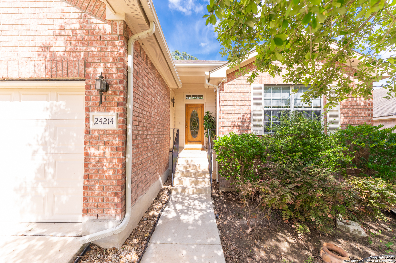 24214 Mountain Bend San Antonio TX 78258