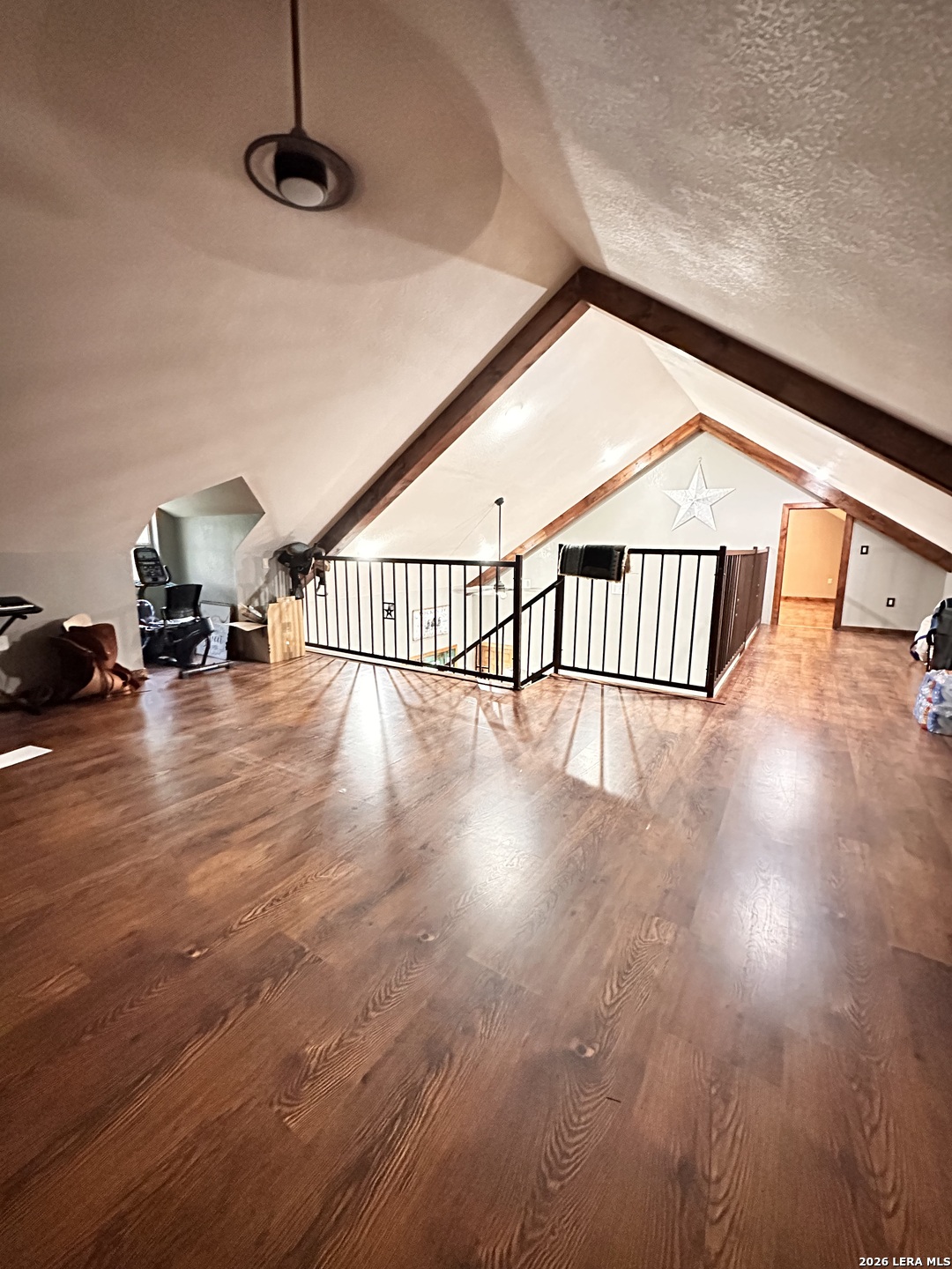 68 County Road 436 Harwood TX 78632
