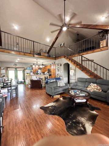 68 County Road 436 Harwood TX 78632