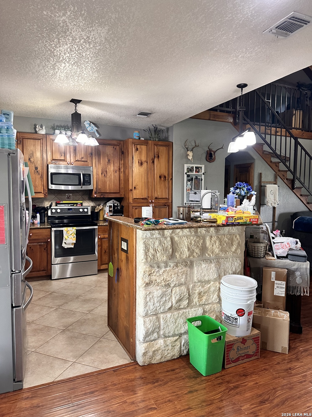 68 County Road 436 Harwood TX 78632