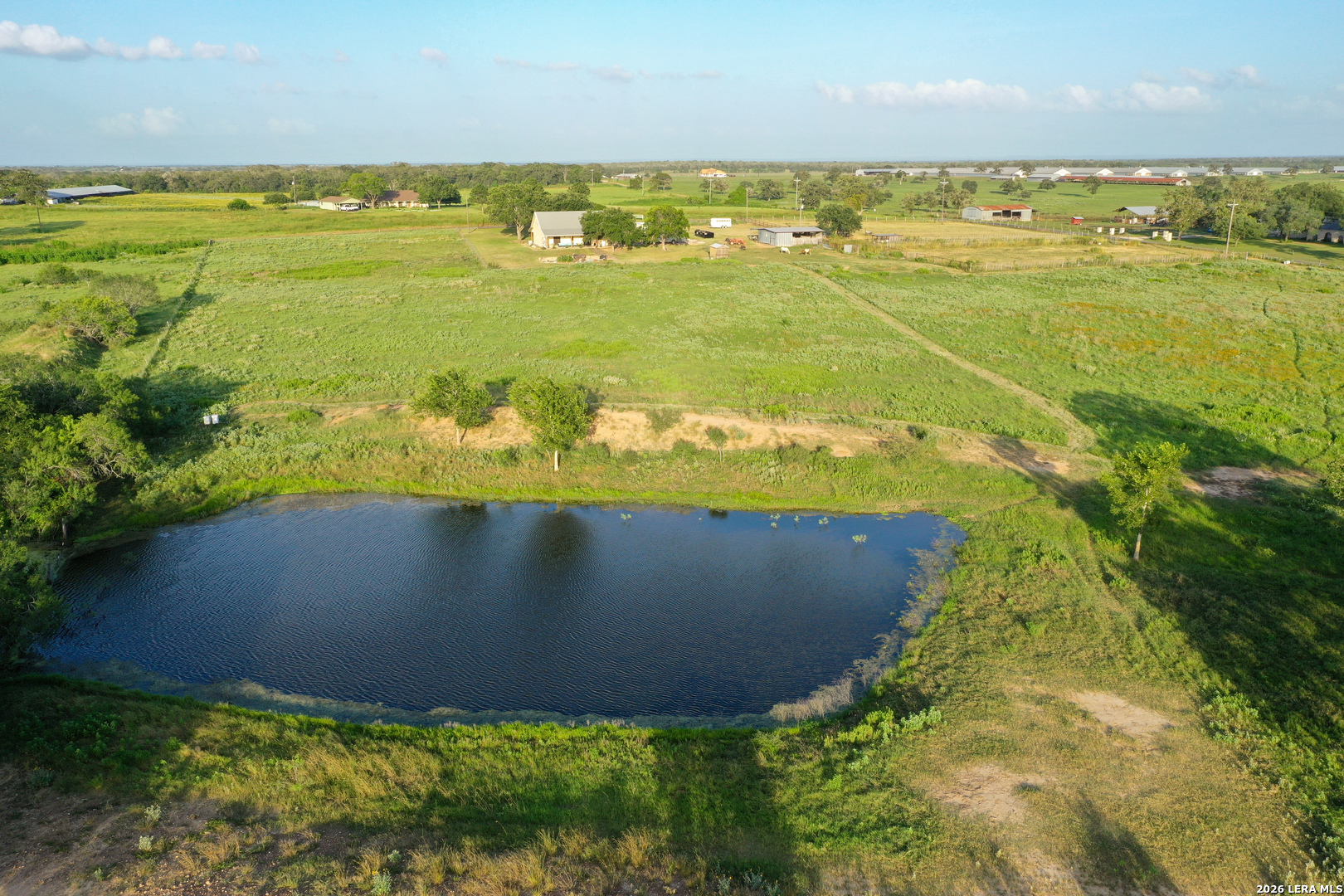 68 County Road 436 Harwood TX 78632
