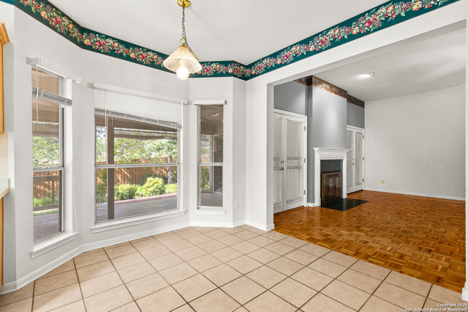 141 Oak Knoll Boerne TX 78006