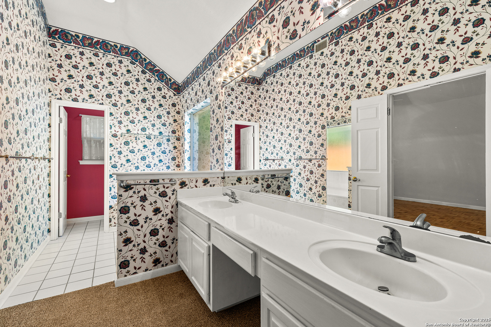 141 Oak Knoll Boerne TX 78006