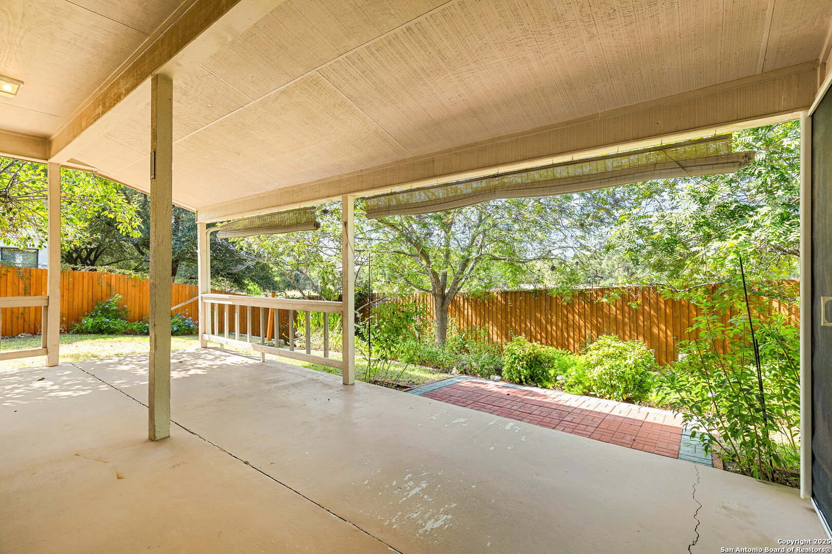 141 Oak Knoll Boerne TX 78006