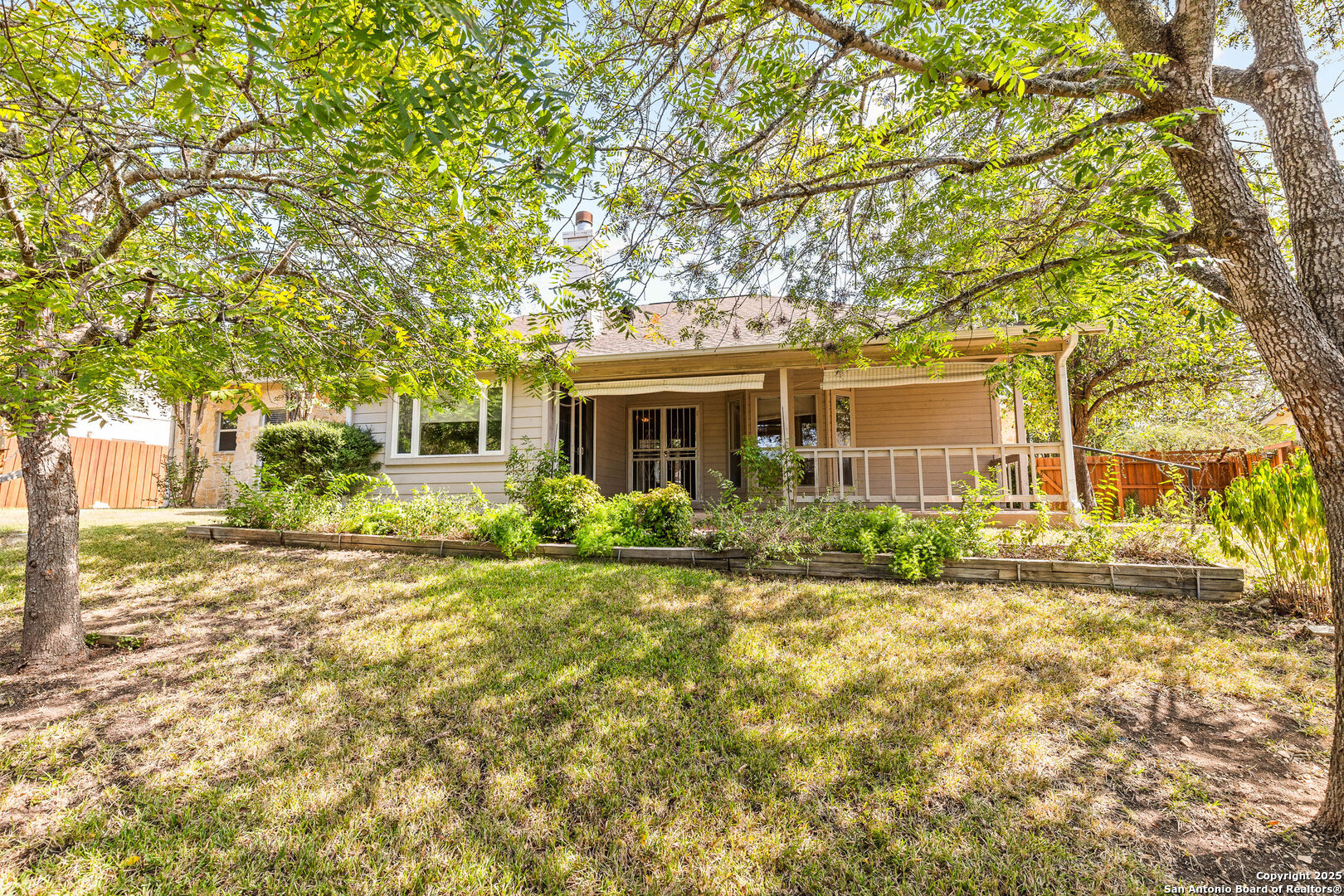 141 Oak Knoll Boerne TX 78006