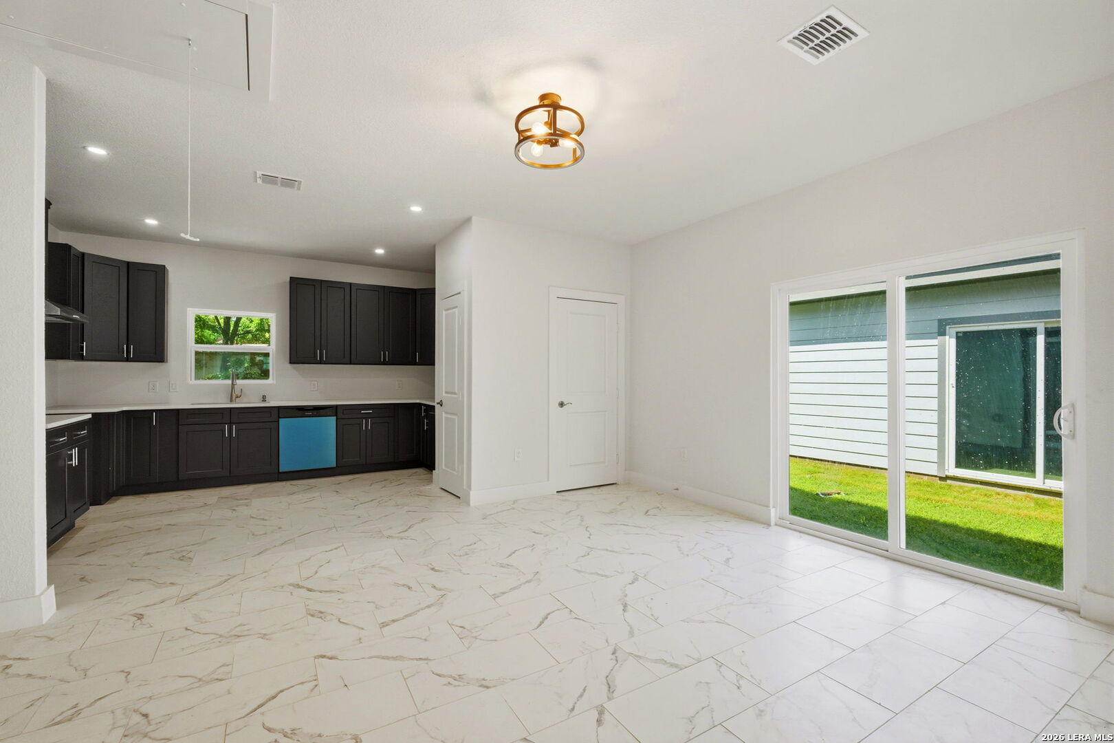 1342 Crystal San Antonio TX 78211