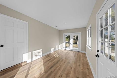 28 Ruger Road Fredericksburg TX 78624
