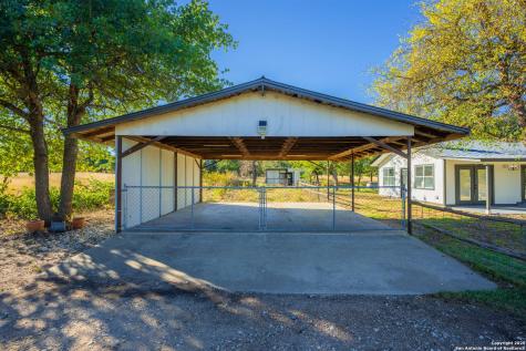 28 Ruger Road Fredericksburg TX 78624