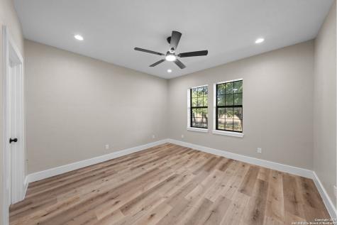 28 Ruger Road Fredericksburg TX 78624