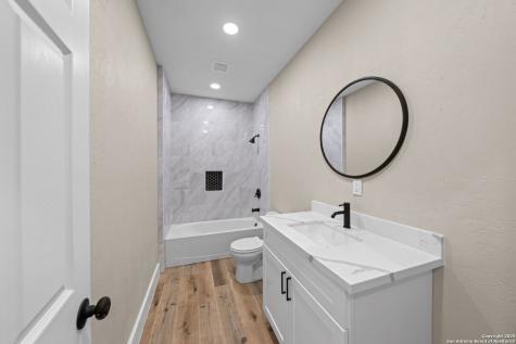 28 Ruger Road Fredericksburg TX 78624